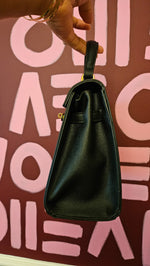 Load image into Gallery viewer, Peculiar Kellz Bag
