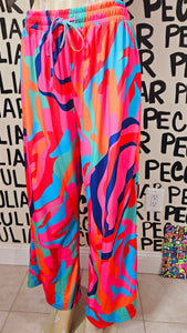 Color swirl pants