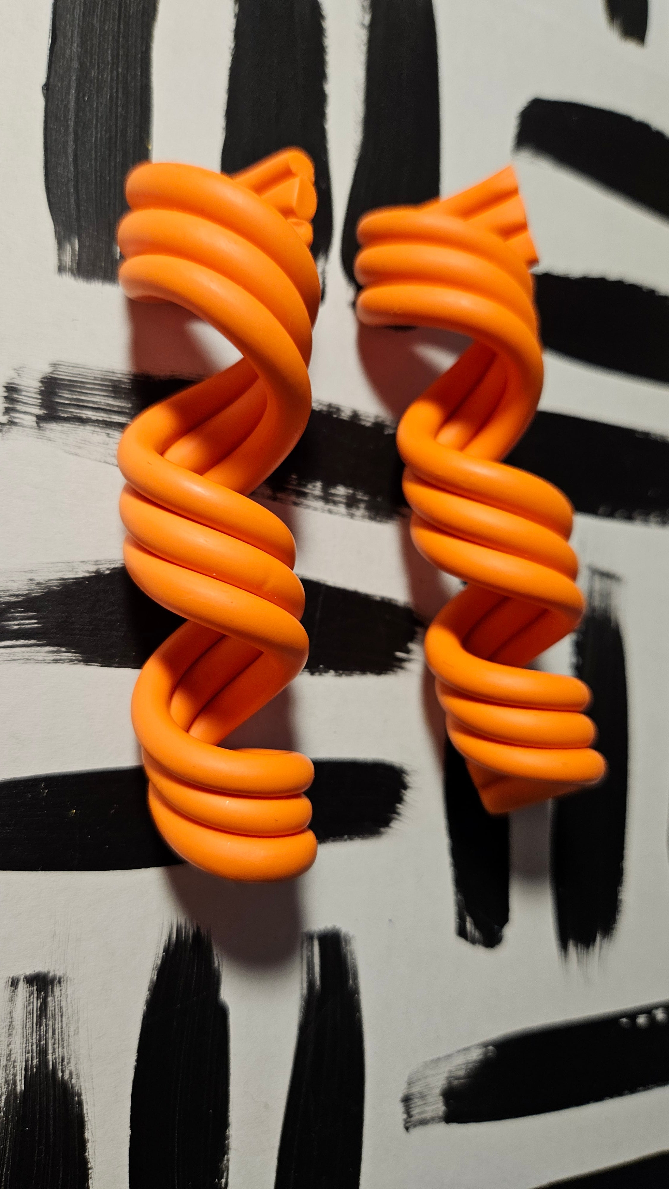 It Girl Swirls