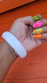 Load image into Gallery viewer, Frosted White Bangle
