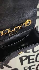 Load image into Gallery viewer, Vintage Vampiro Chain Bag
