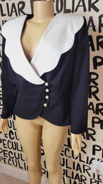 Load image into Gallery viewer, Pretty Girl Vintage Jacket
