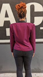 Load image into Gallery viewer, Amanda Vintage Blazer
