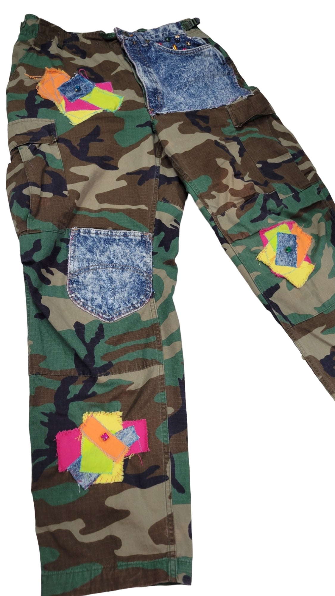 The Topic Camo Cargos