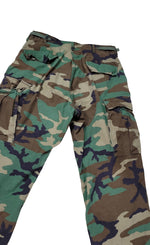 Load image into Gallery viewer, The Topic Camo Cargos
